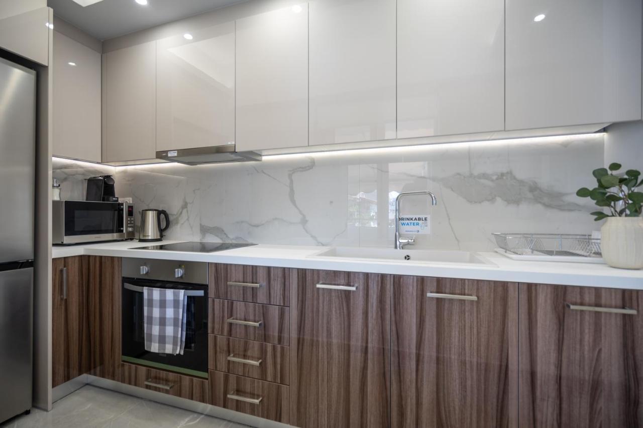 Trojan Affair Residence Афіни Екстер'єр фото