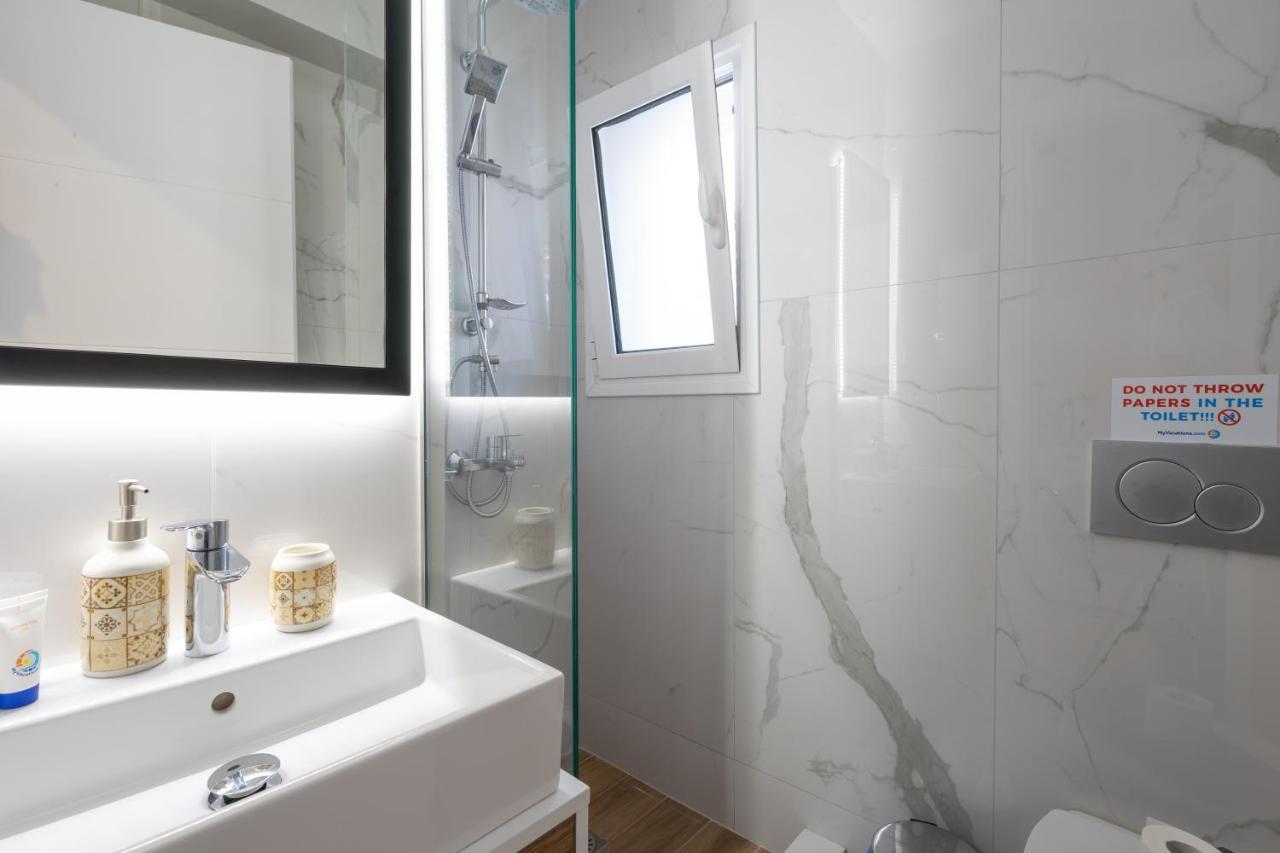 Trojan Affair Residence Афіни Екстер'єр фото